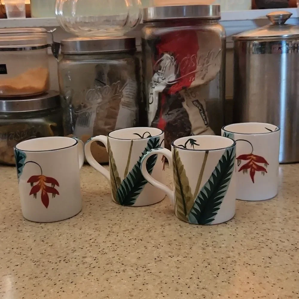 Kauha'le Living Lobster Claw Cup Set of 4